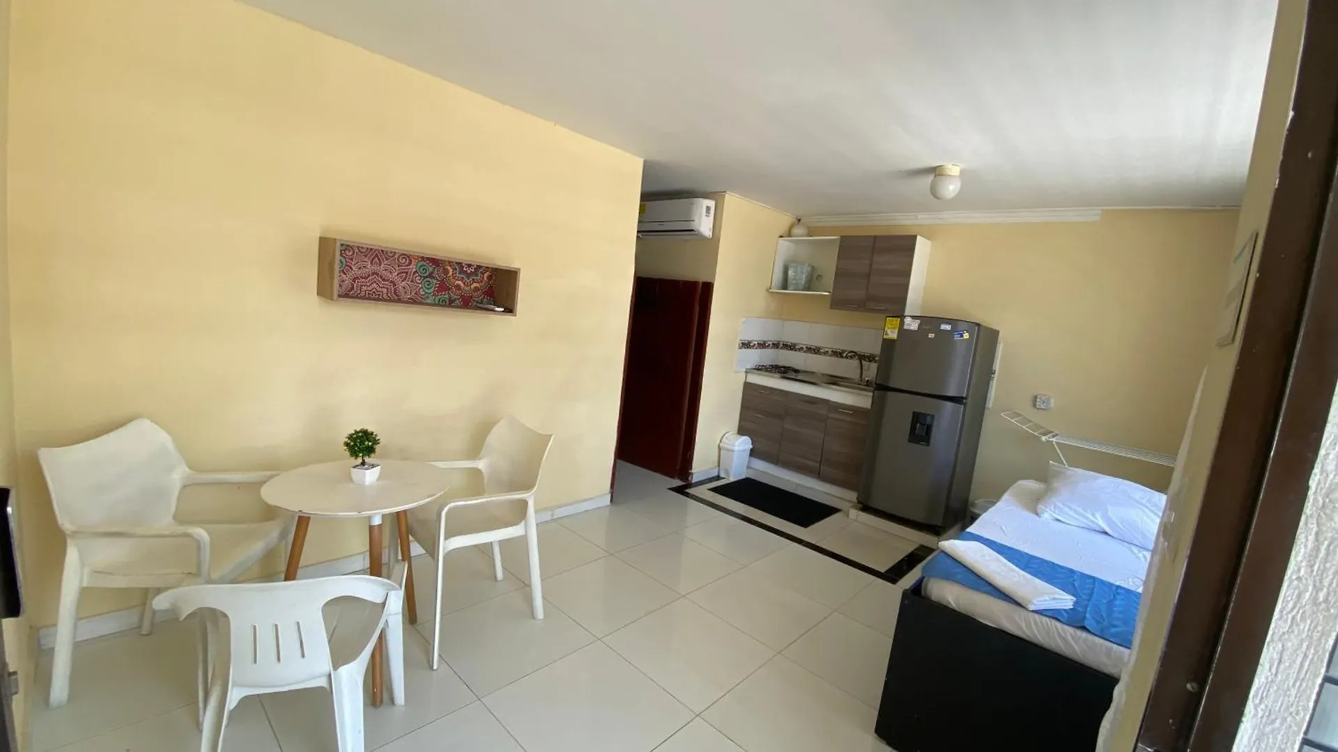 Apartamento Rodadero A Una Cuadra De La Playa Santa Marta  Apartmán